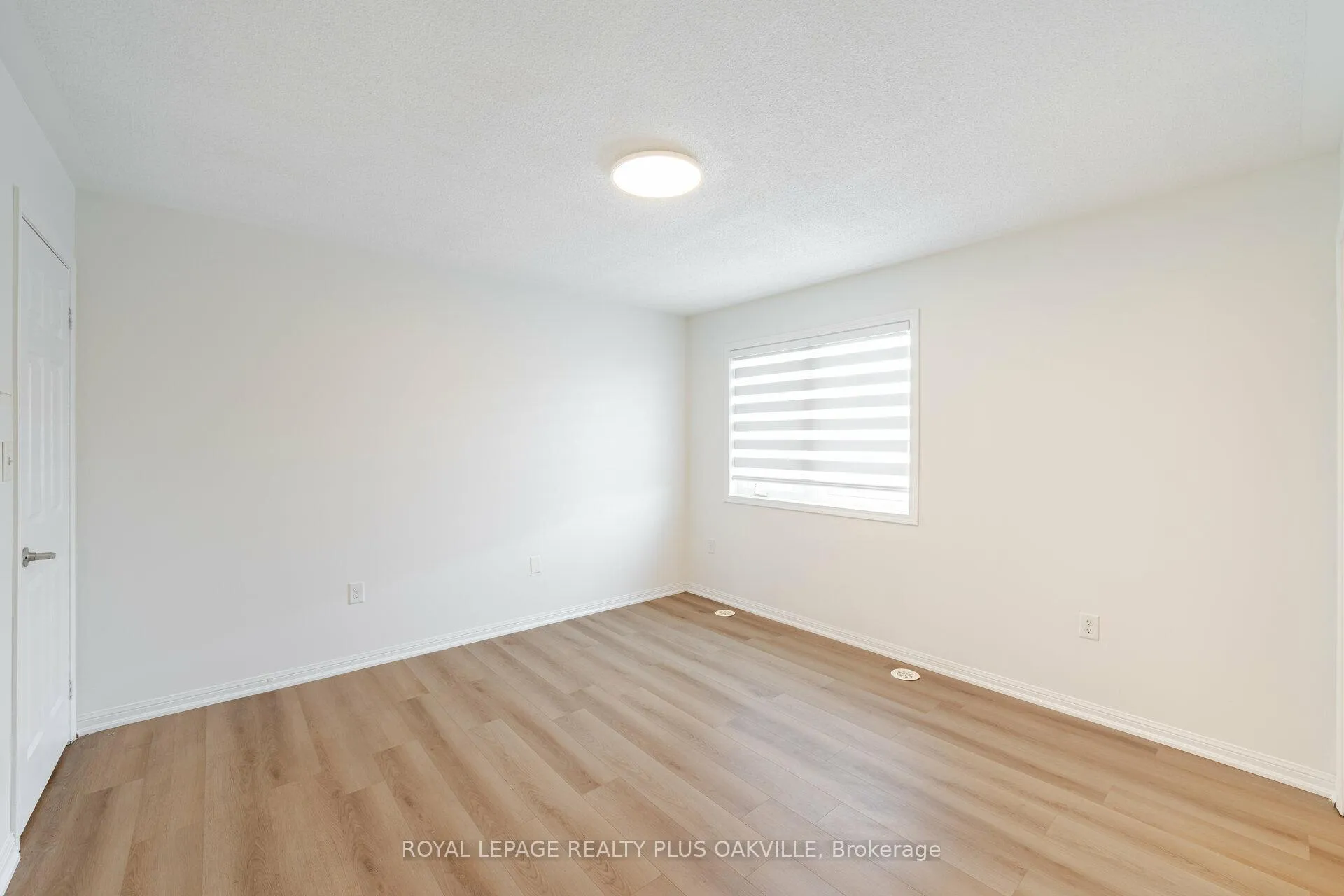 Photo 27 of 57 Bevington Road, Brampton, Northwest Brampton — HOMEH