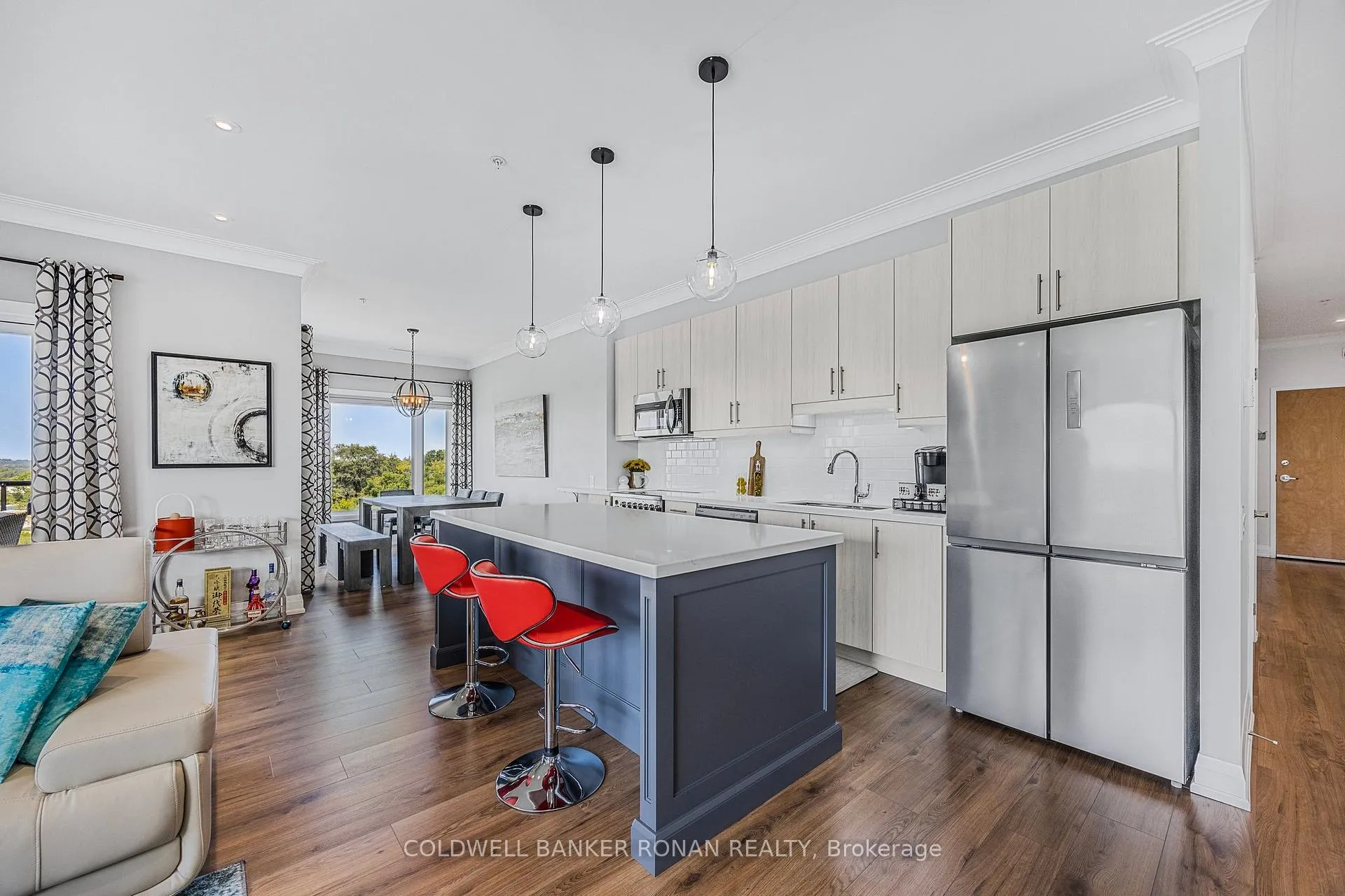 Photo 8 of Unit 609, 64 Queen Street S, New Tecumseth, Tottenham — HOMEH