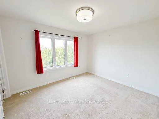 Photo 19 of 68 Fieldridge Crescent, Brampton, Sandringham-Wellington — HOMEH