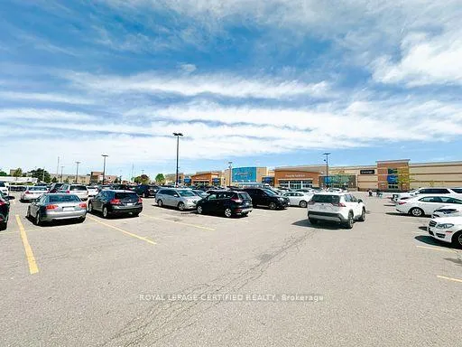 Photo 30 of 68 Fieldridge Crescent, Brampton, Sandringham-Wellington — HOMEH