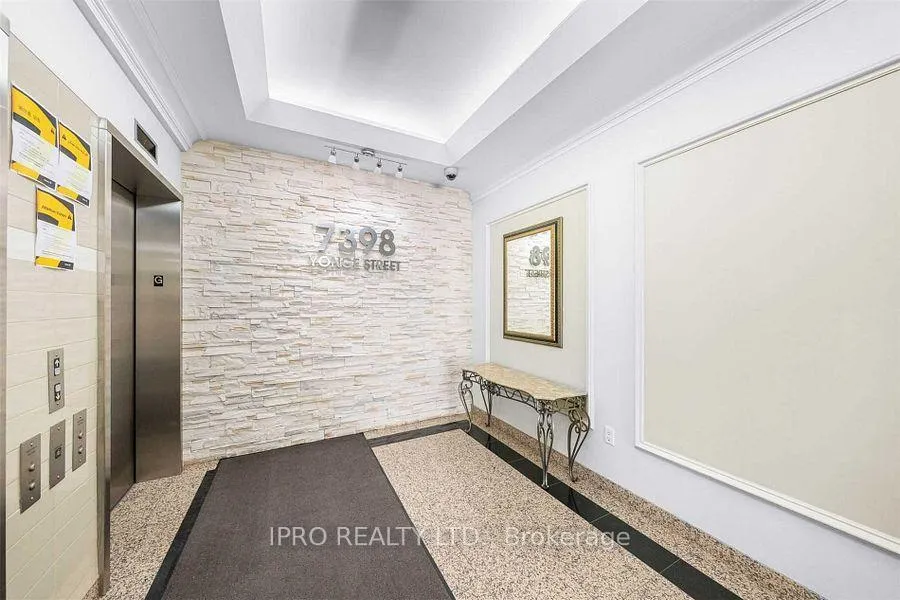 Front of Unit 303, 7378 Yonge Street E