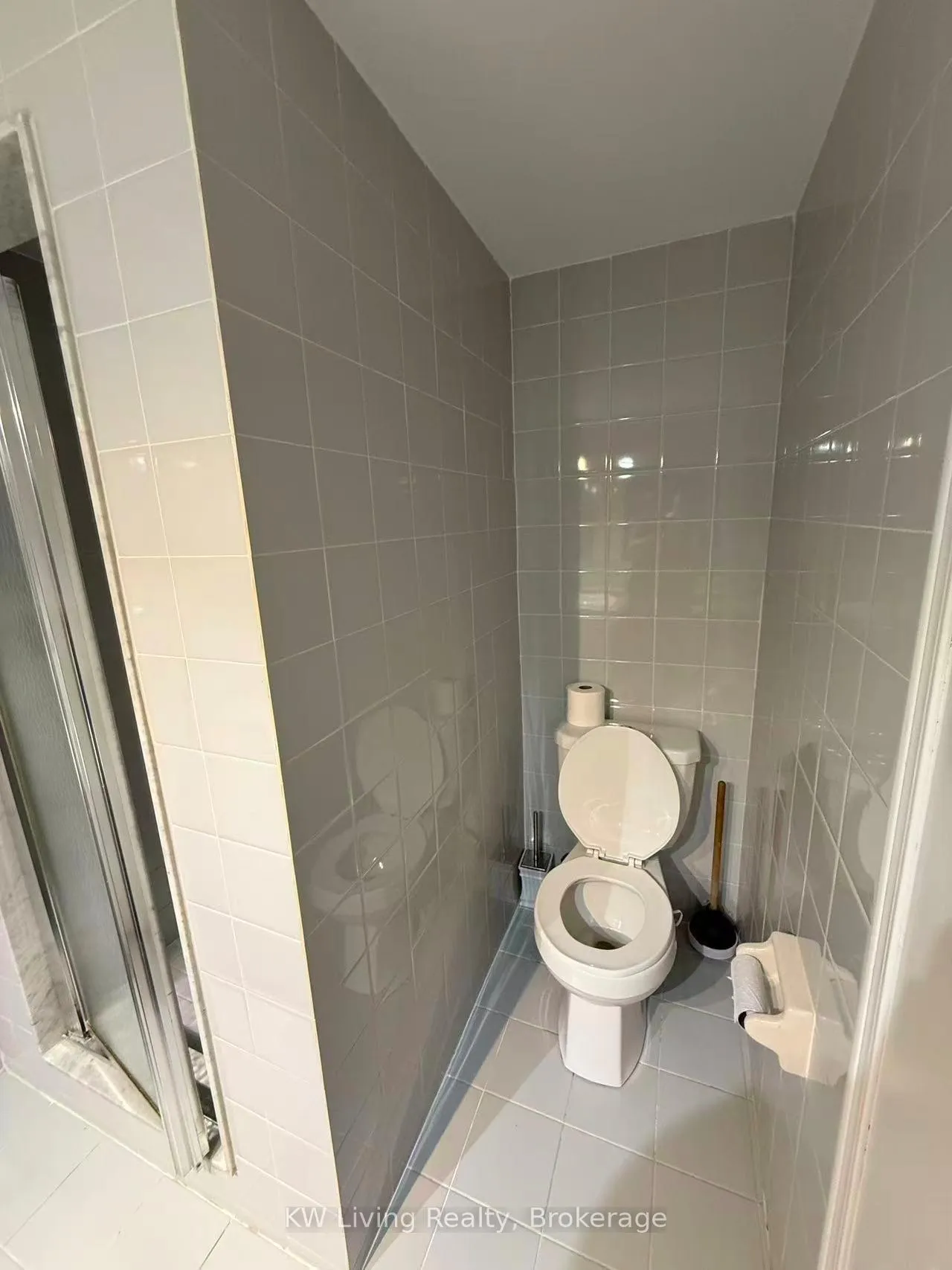 Photo 10 of 119 North Ridge Road, Vaughan, West Woodbridge — HOMEH