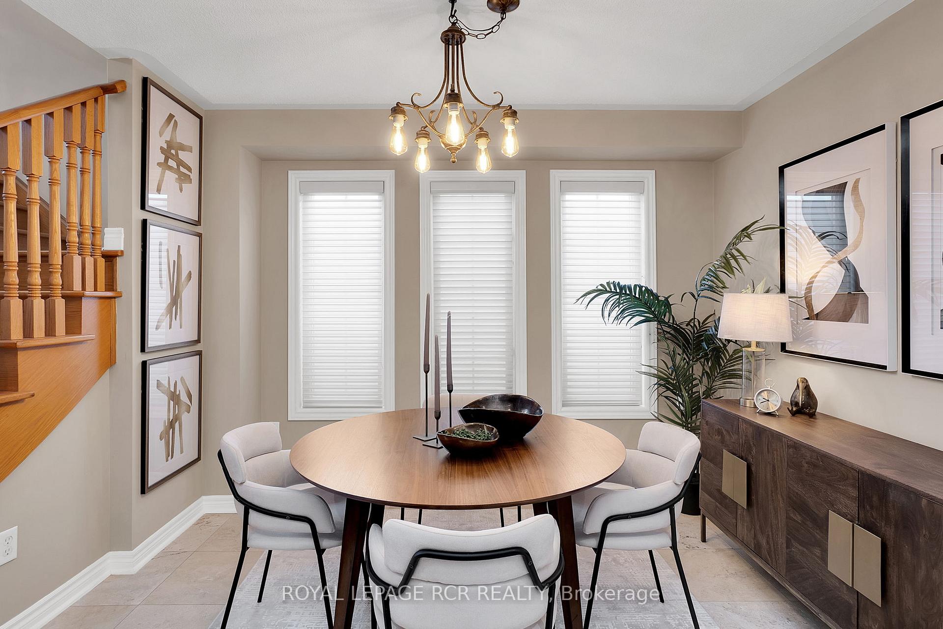 Photo 7 of 20 Boltonview Crescent, Caledon, Bolton West — HOMEH