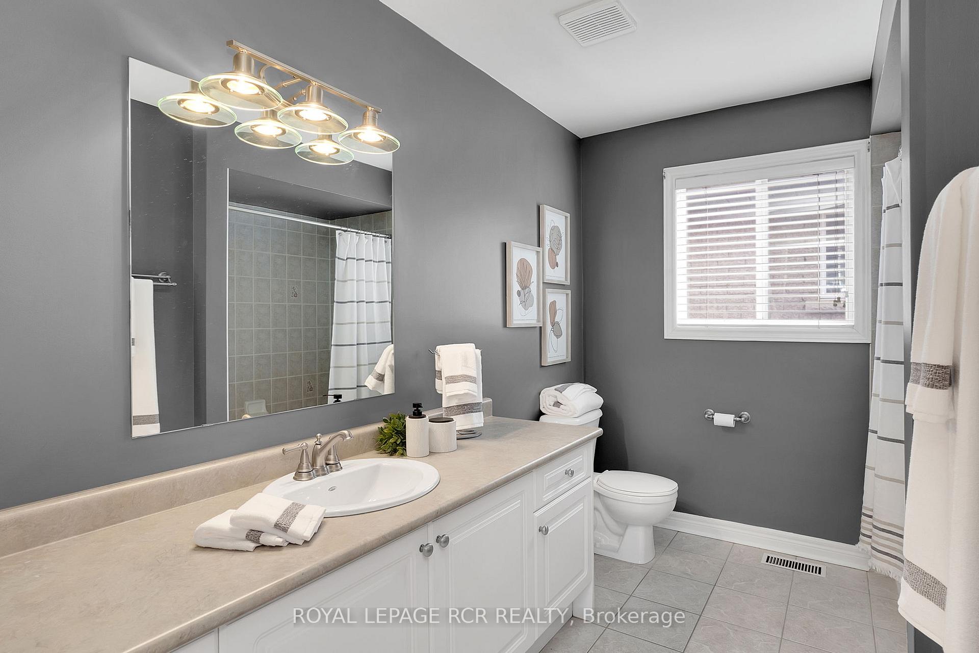 Photo 31 of 20 Boltonview Crescent, Caledon, Bolton West — HOMEH