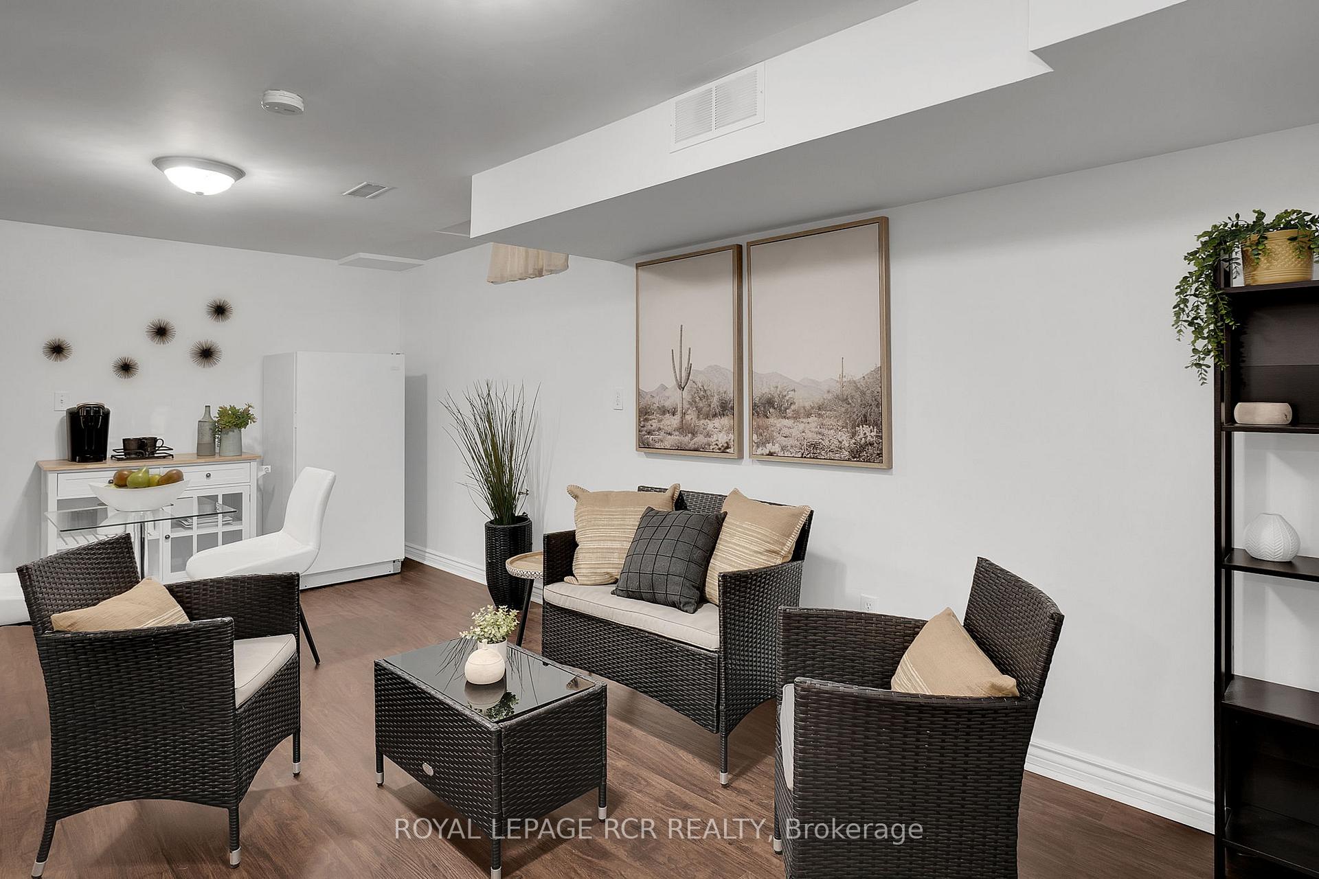 Photo 30 of 20 Boltonview Crescent, Caledon, Bolton West — HOMEH