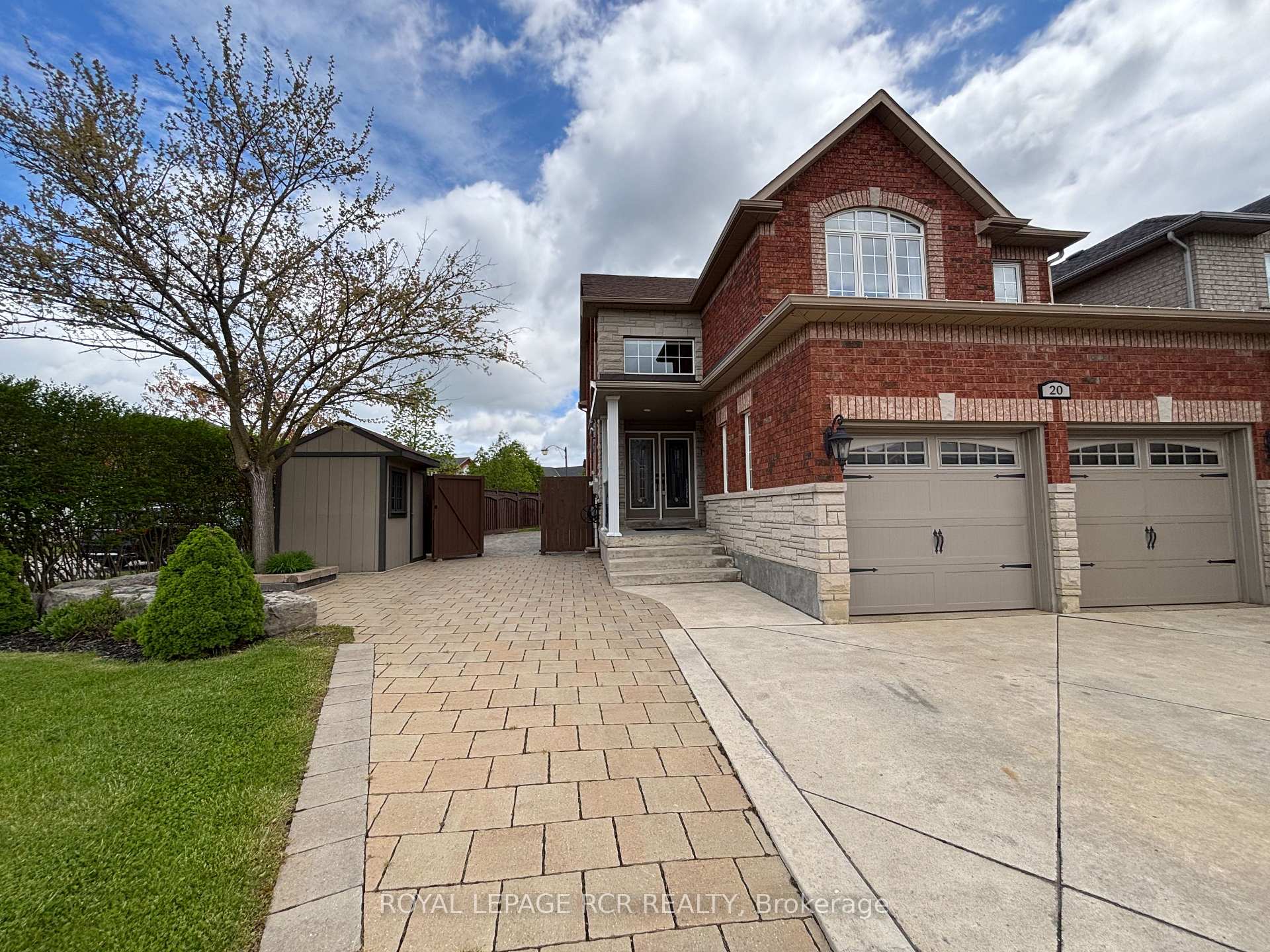 Photo 36 of 20 Boltonview Crescent, Caledon, Bolton West — HOMEH
