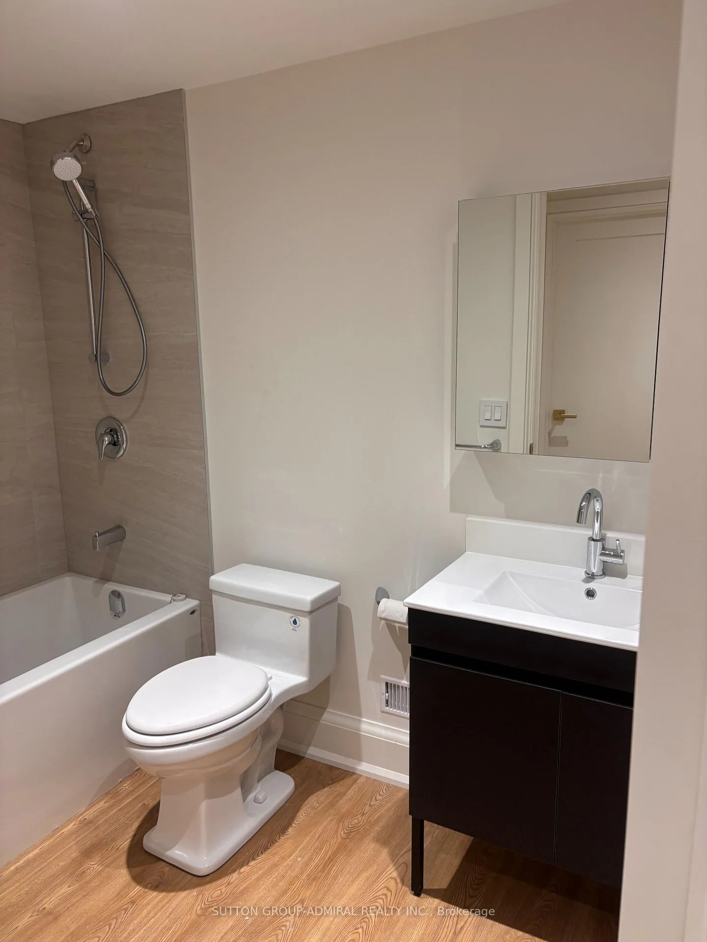 Photo 7 of 78 Burncrest Drive, Toronto, Bedford Park-Nortown — HOMEH