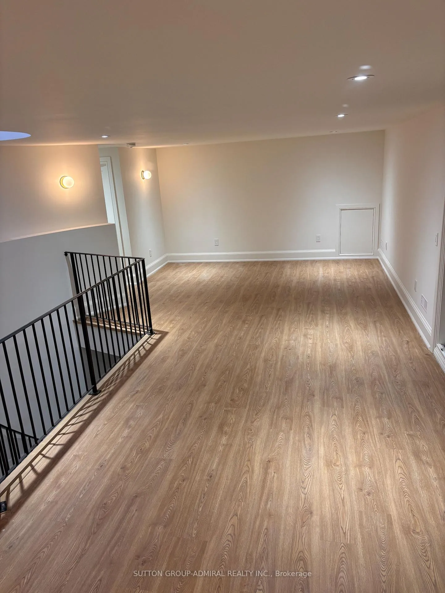 Photo 9 of 78 Burncrest Drive, Toronto, Bedford Park-Nortown — HOMEH