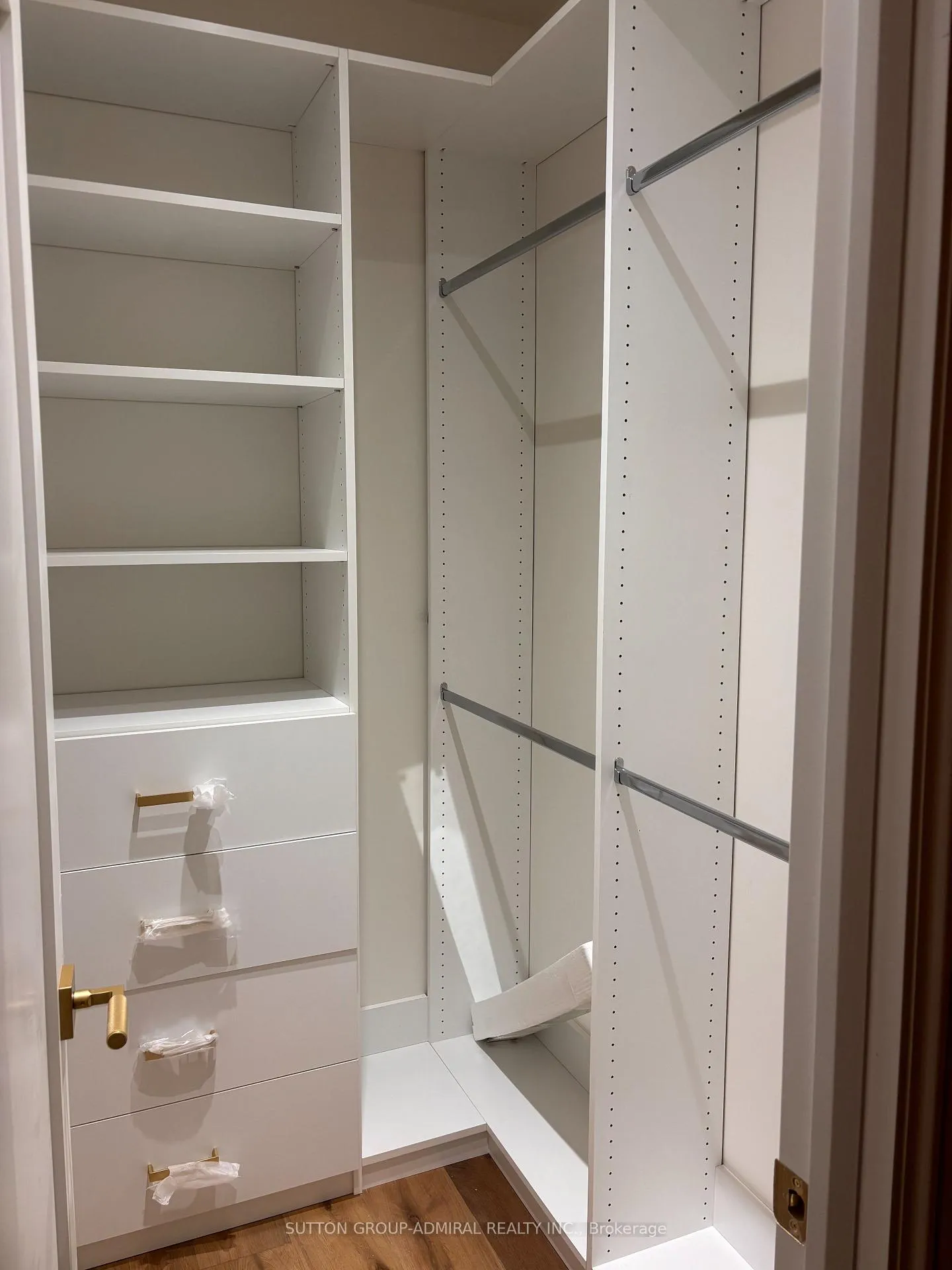 Photo 13 of 78 Burncrest Drive, Toronto, Bedford Park-Nortown — HOMEH