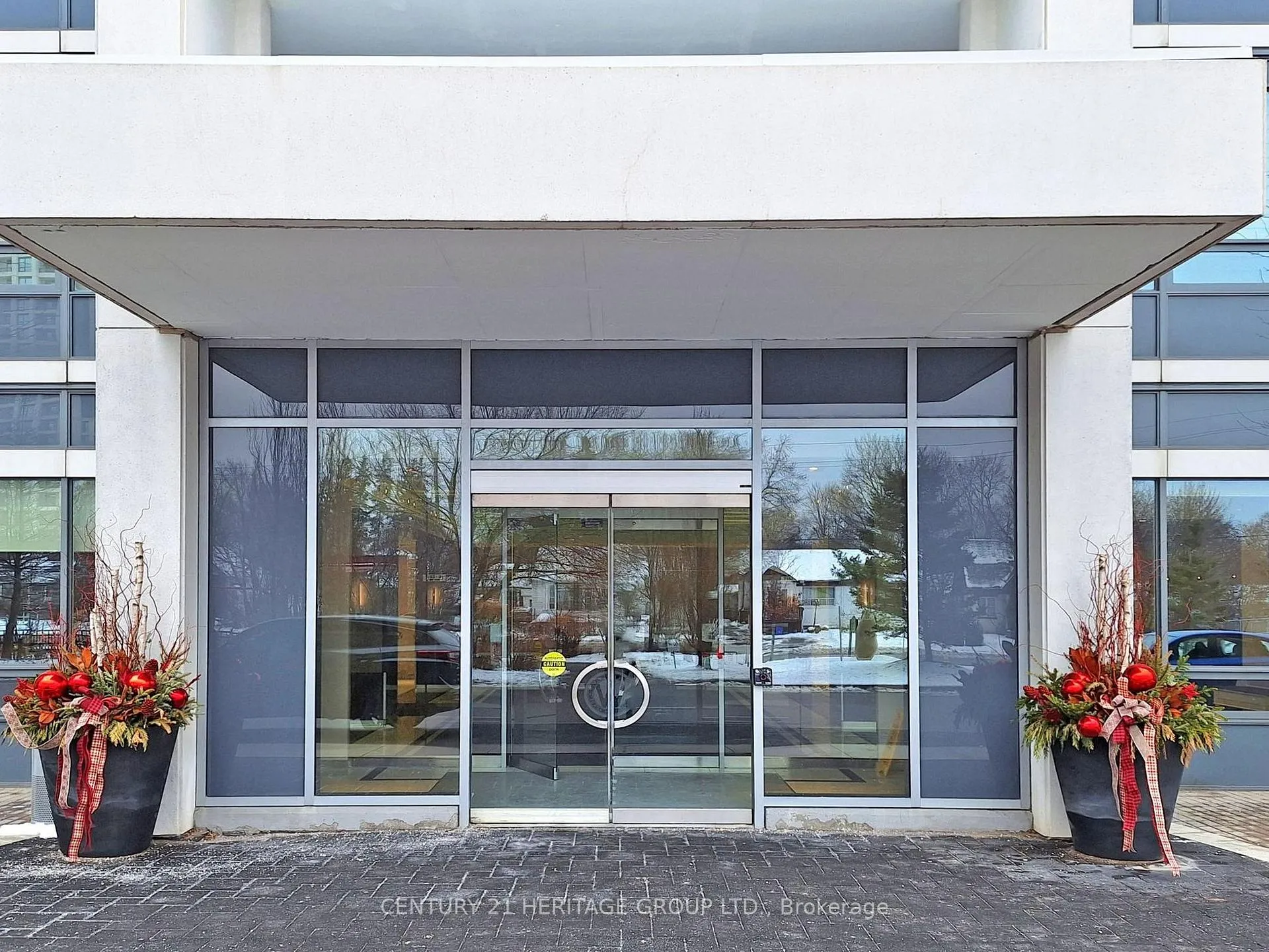 Photo 4 of Unit PH105, 7165 Yonge Street, Markham, Grandview — HOMEH