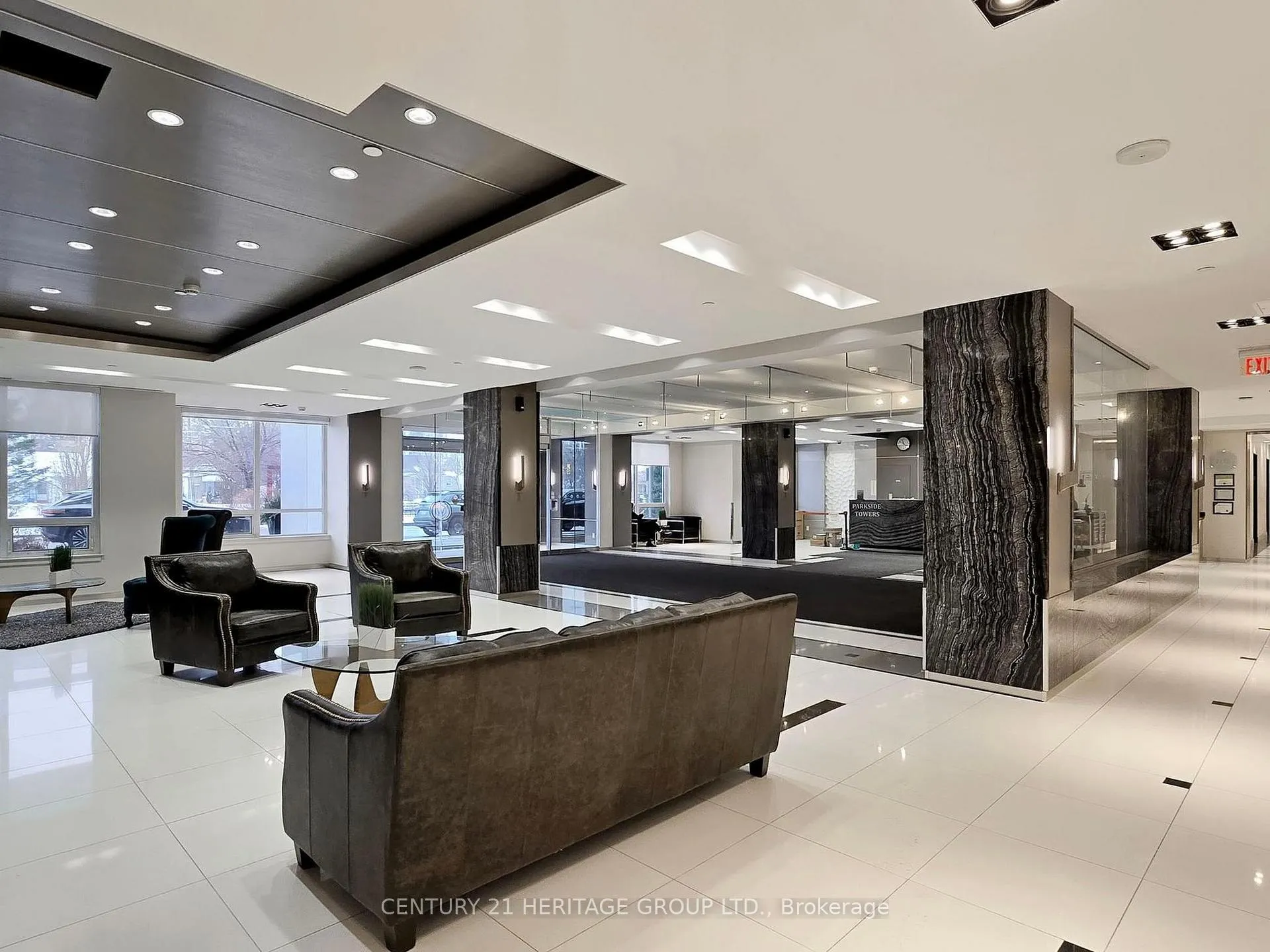 Photo 5 of Unit PH105, 7165 Yonge Street, Markham, Grandview — HOMEH