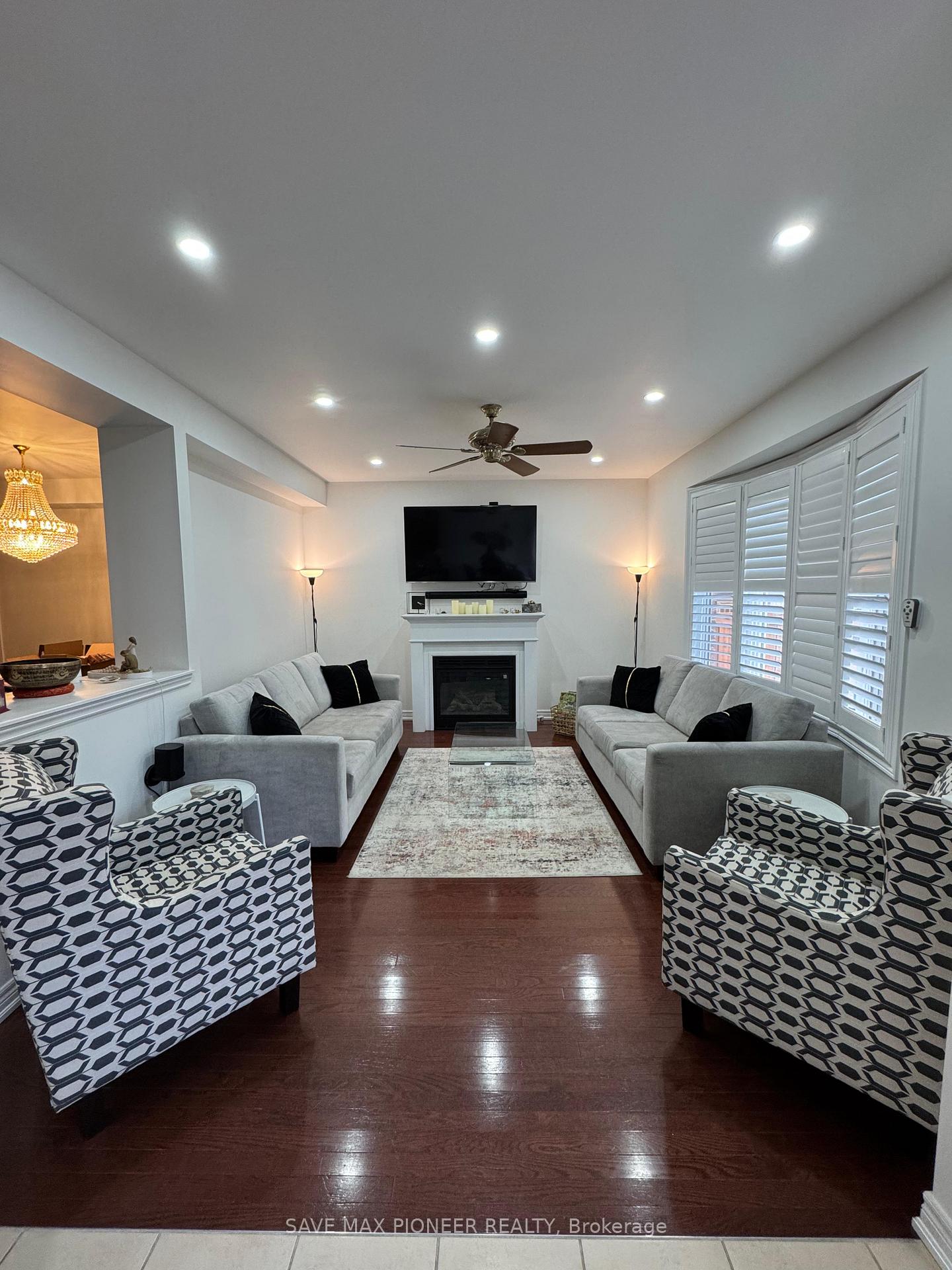 Photo 6 of 16 Mcechearn Crescent E, Caledon, Rural Caledon — HOMEH