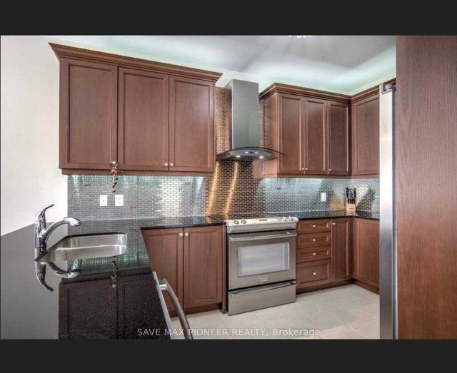 Photo 10 of 16 Mcechearn Crescent E, Caledon, Rural Caledon — HOMEH