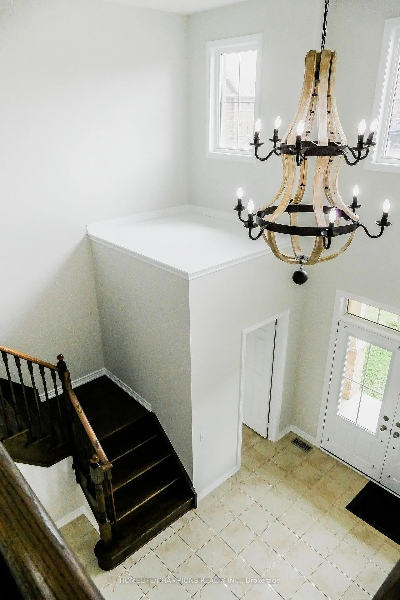 Photo 4 of 102 Benadir Avenue, Caledon, Rural Caledon — HOMEH