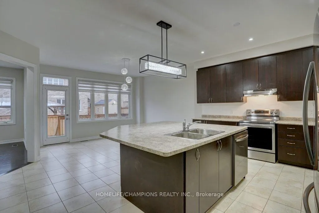 Photo 13 of 102 Benadir Avenue, Caledon, Rural Caledon — HOMEH