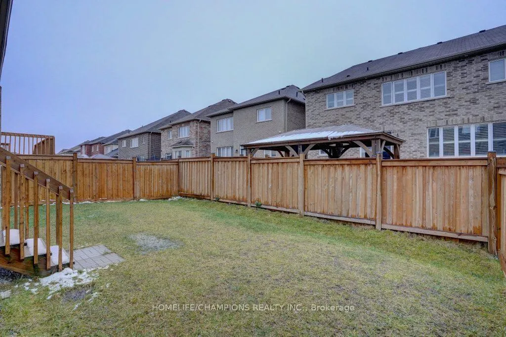 Photo 35 of 102 Benadir Avenue, Caledon, Rural Caledon — HOMEH