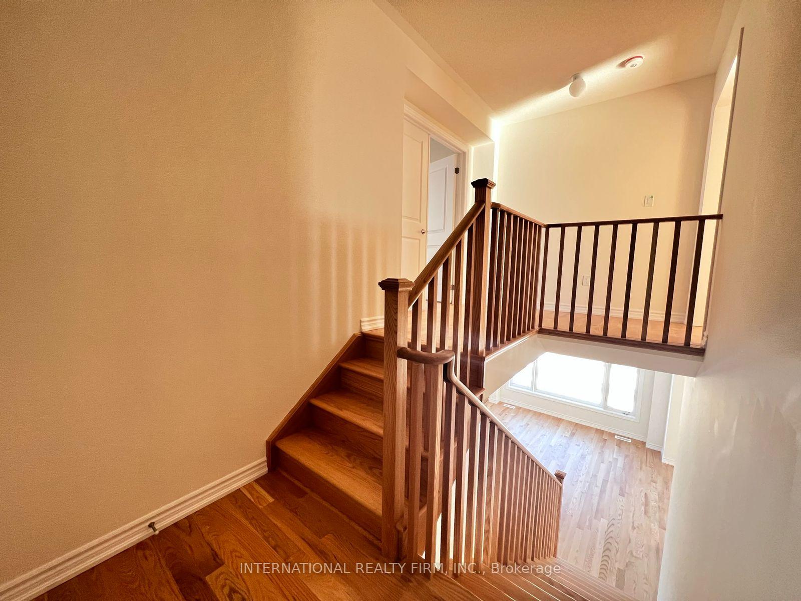 Photo 11 of 8 Zaba Road, Barrie, Rural Barrie Southeast — HOMEH