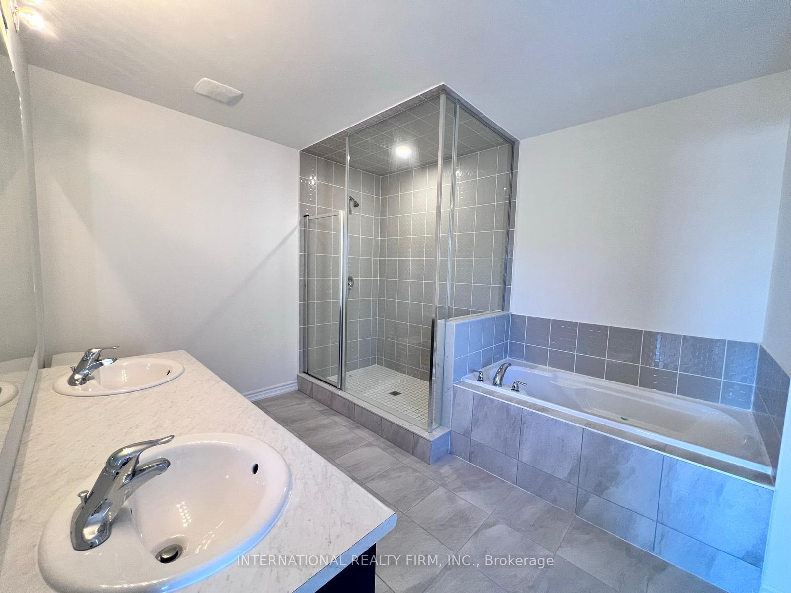 Photo 16 of 8 Zaba Road, Barrie, Rural Barrie Southeast — HOMEH
