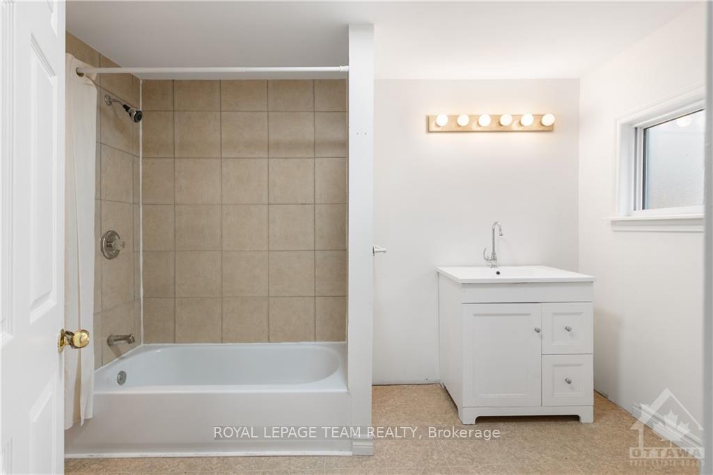 Photo 18 of 721 Bayview Drive, Ottawa, Constance Bay — HOMEH