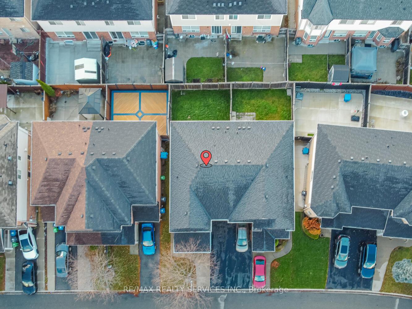 Photo 5 of 36 Tawnie Crescent, Brampton, Credit Valley — HOMEH