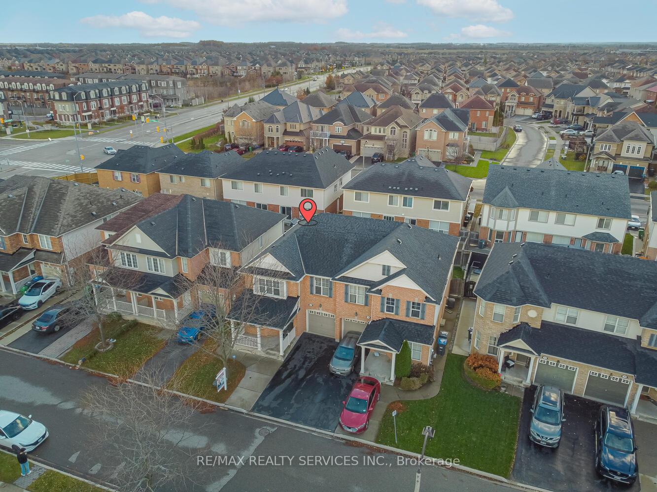 Photo 6 of 36 Tawnie Crescent, Brampton, Credit Valley — HOMEH