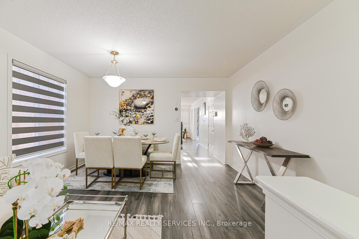 Photo 8 of 36 Tawnie Crescent, Brampton, Credit Valley — HOMEH