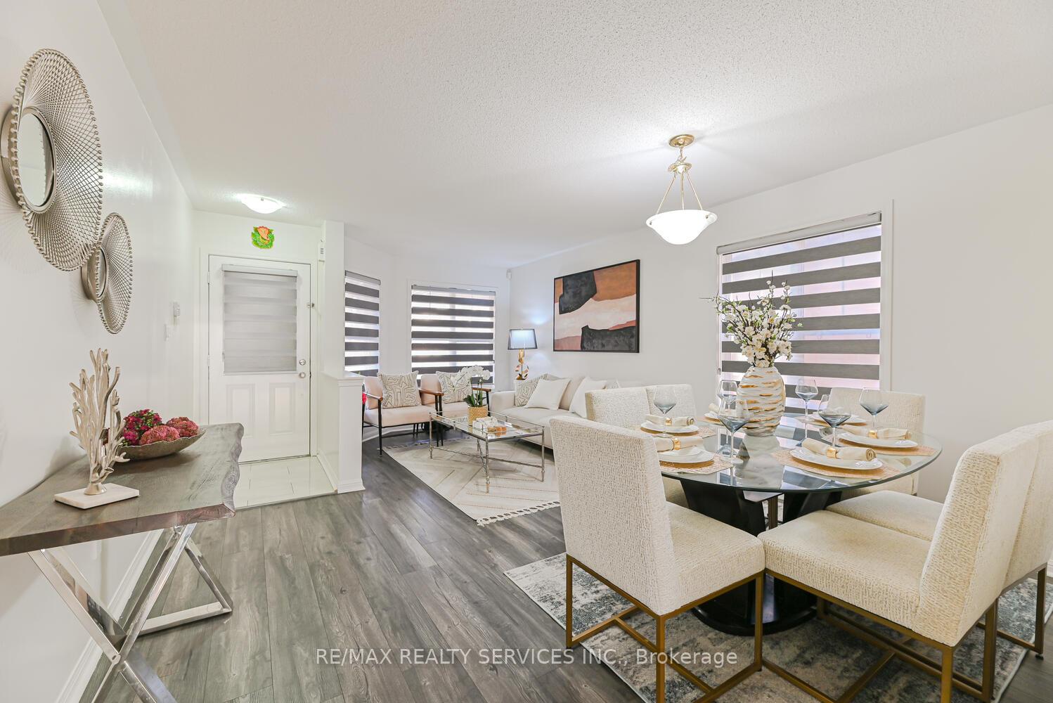 Photo 9 of 36 Tawnie Crescent, Brampton, Credit Valley — HOMEH