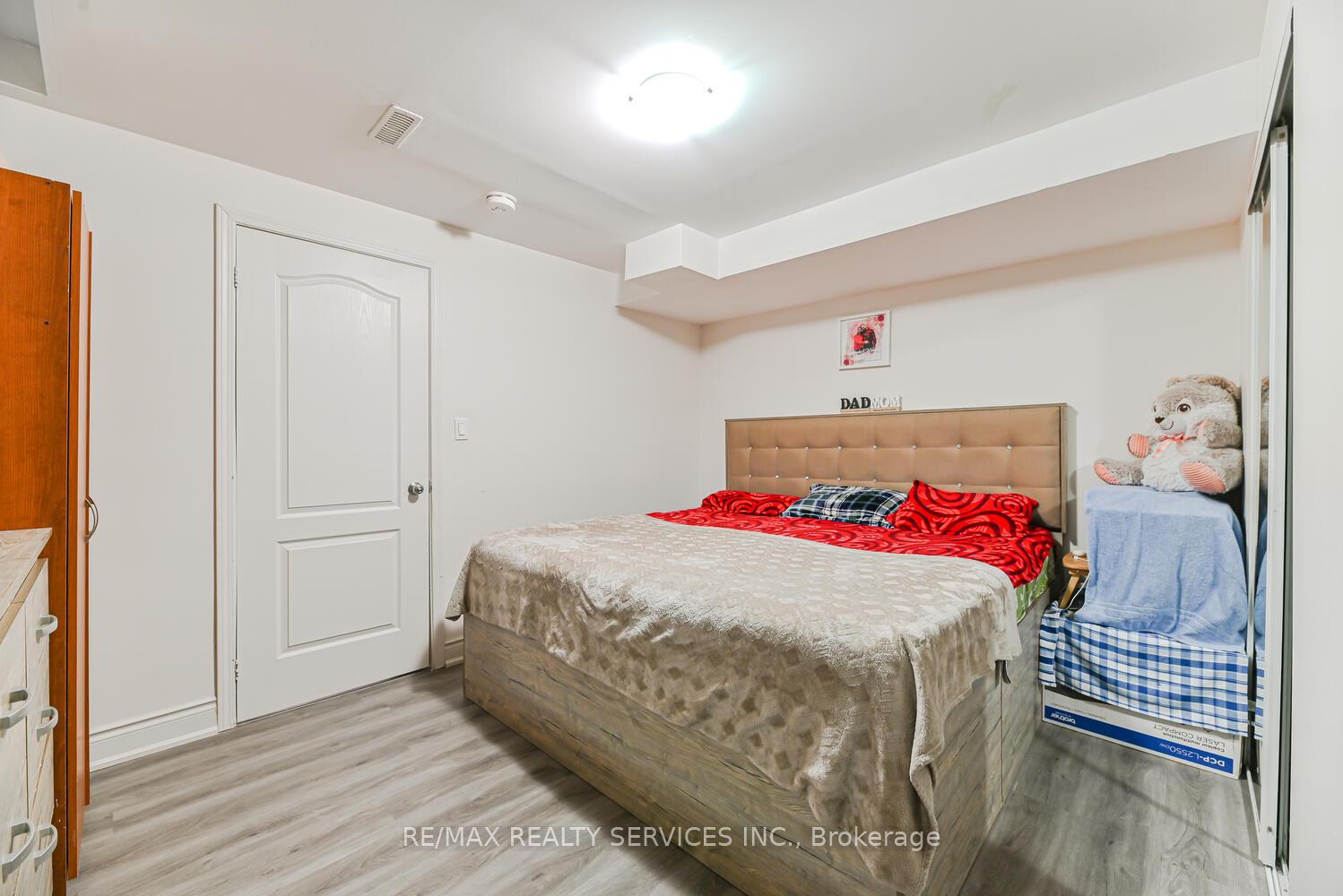 Photo 43 of 36 Tawnie Crescent, Brampton, Credit Valley — HOMEH