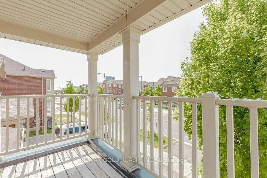 Photo 21 of 81 Bleasdale Avenue, Brampton, Northwest Brampton — HOMEH