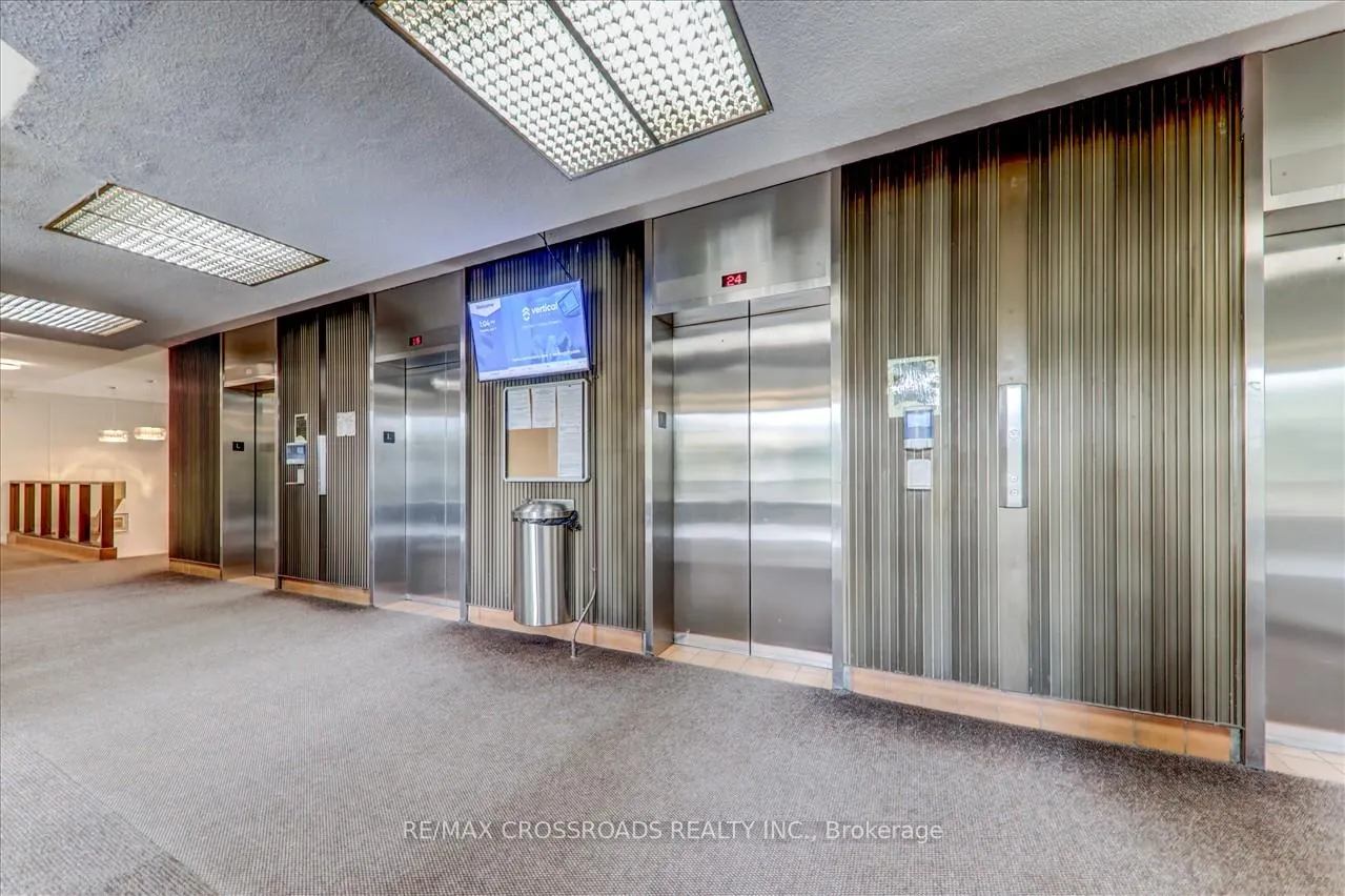 Photo 5 of Unit 910, 5 Massey Square, Toronto, Crescent Town — HOMEH