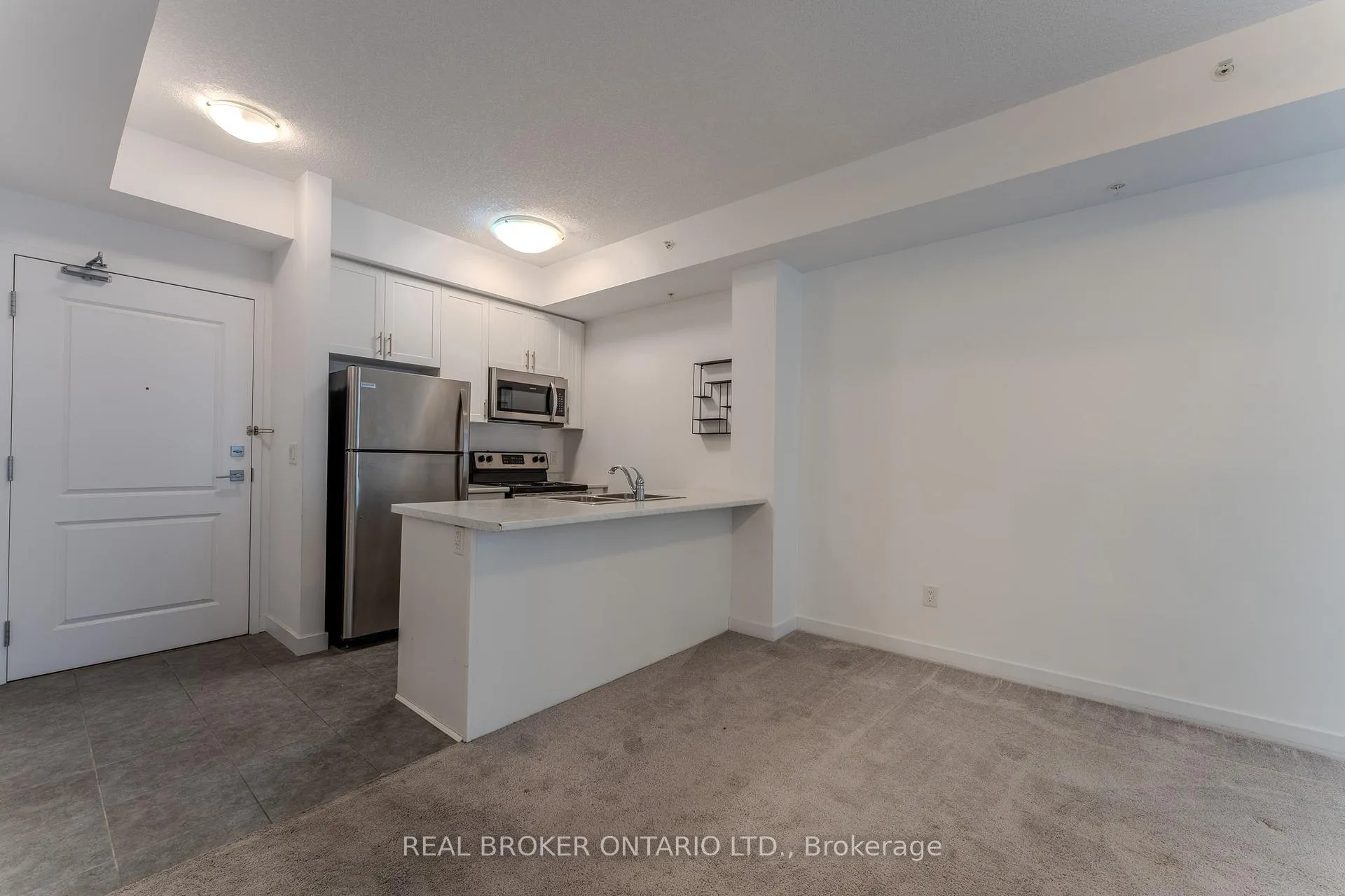 Photo 7 of Unit 703, 81 Robinson Street, Hamilton, Durand — HOMEH