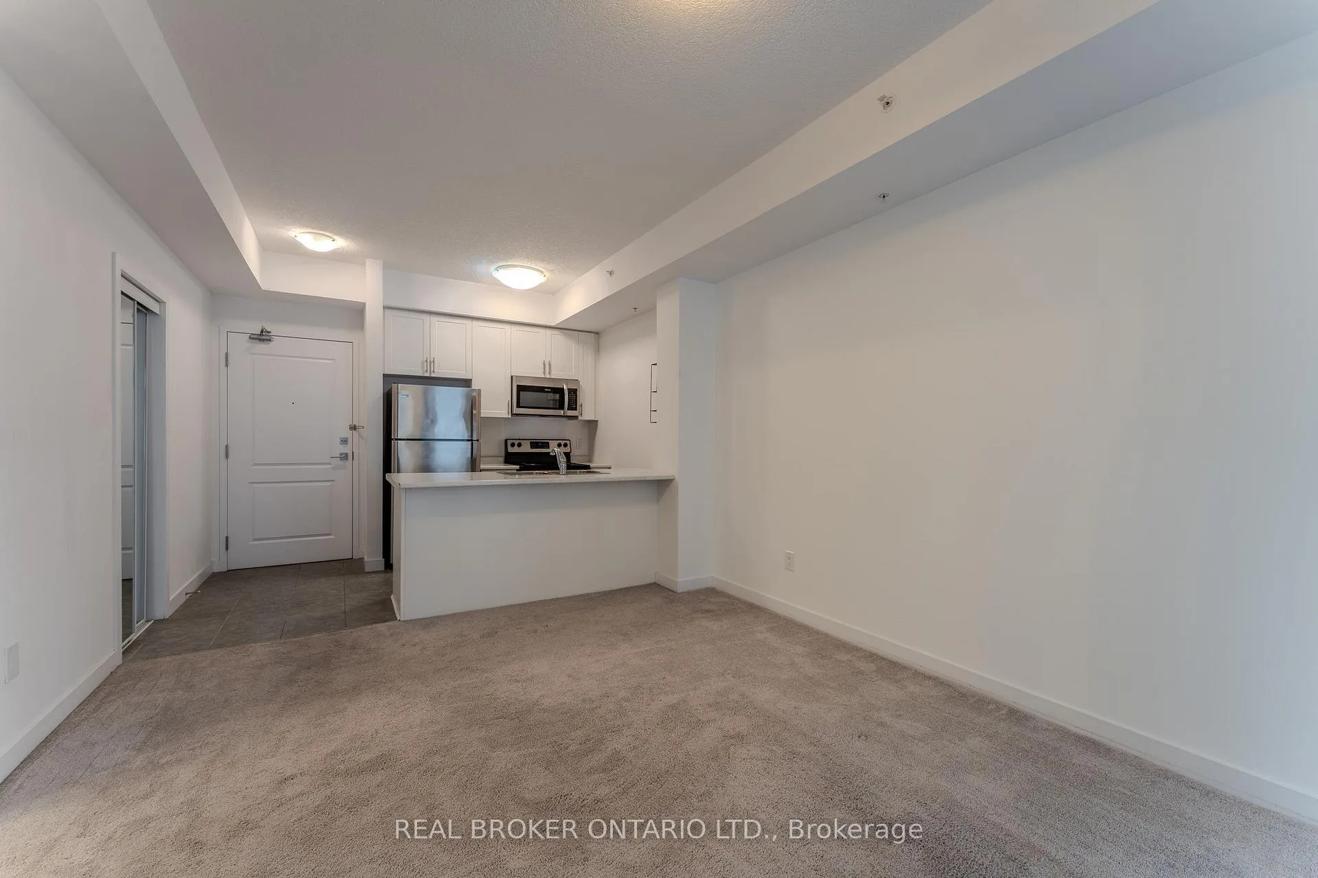Photo 8 of Unit 703, 81 Robinson Street, Hamilton, Durand — HOMEH