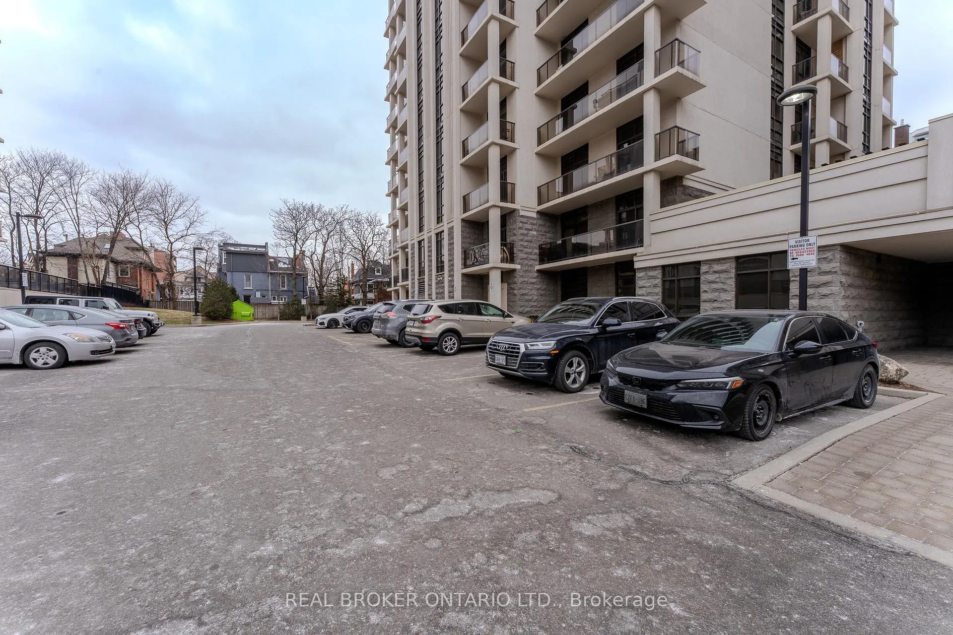Photo 28 of Unit 703, 81 Robinson Street, Hamilton, Durand — HOMEH