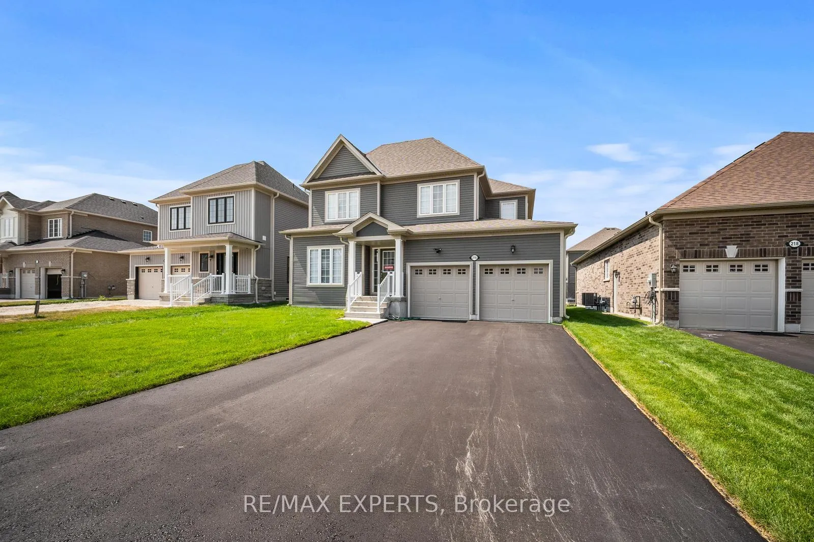 Photo 2 of 216 Cubitt Street, Clearview, Stayner — HOMEH