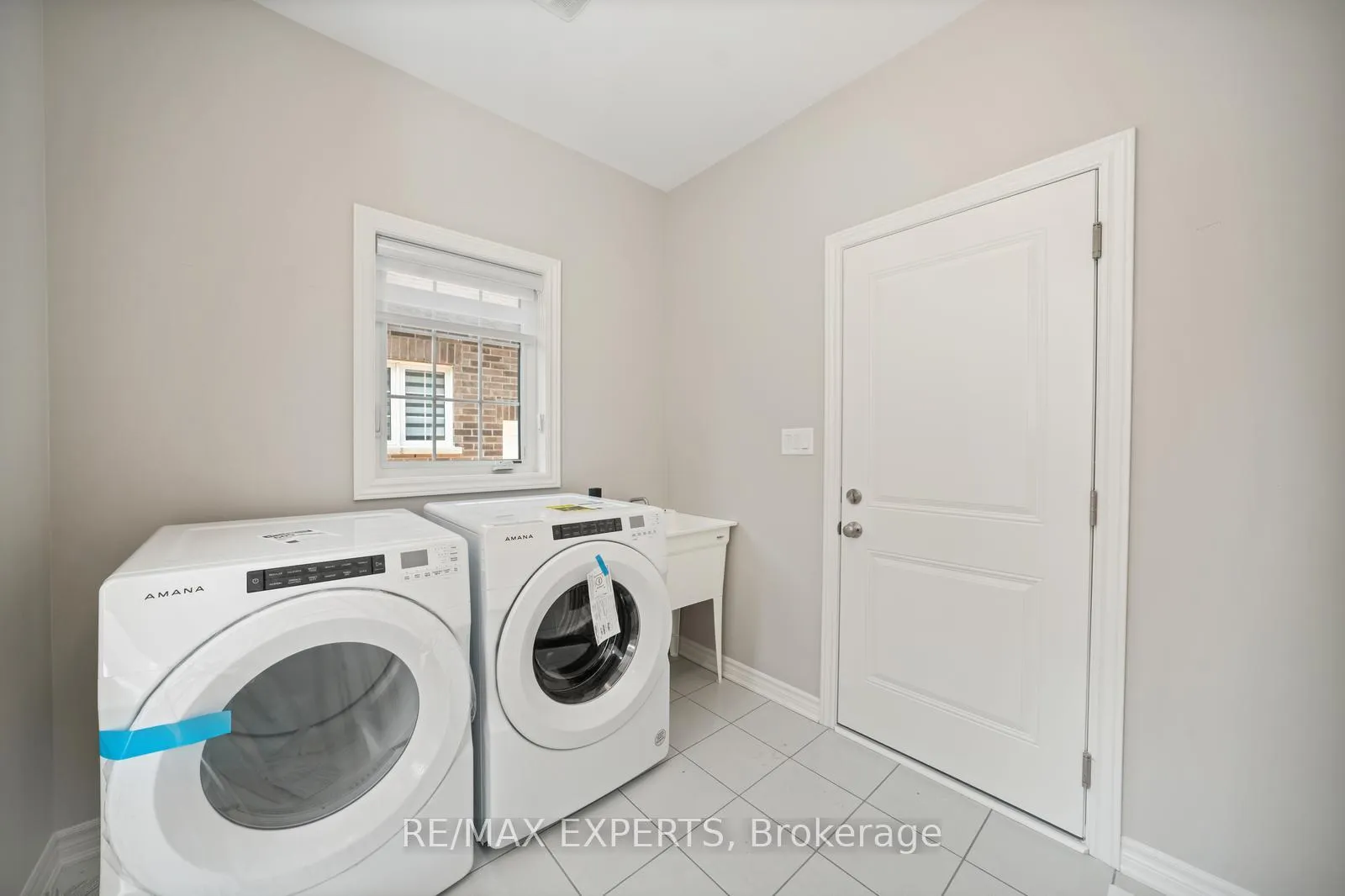 Photo 21 of 216 Cubitt Street, Clearview, Stayner — HOMEH