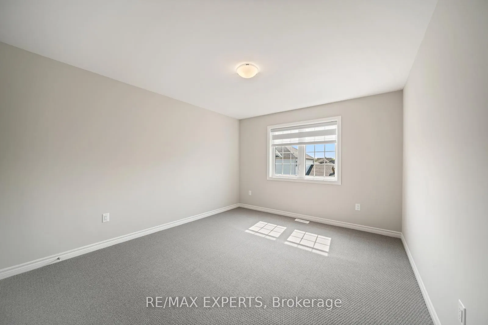 Photo 24 of 216 Cubitt Street, Clearview, Stayner — HOMEH