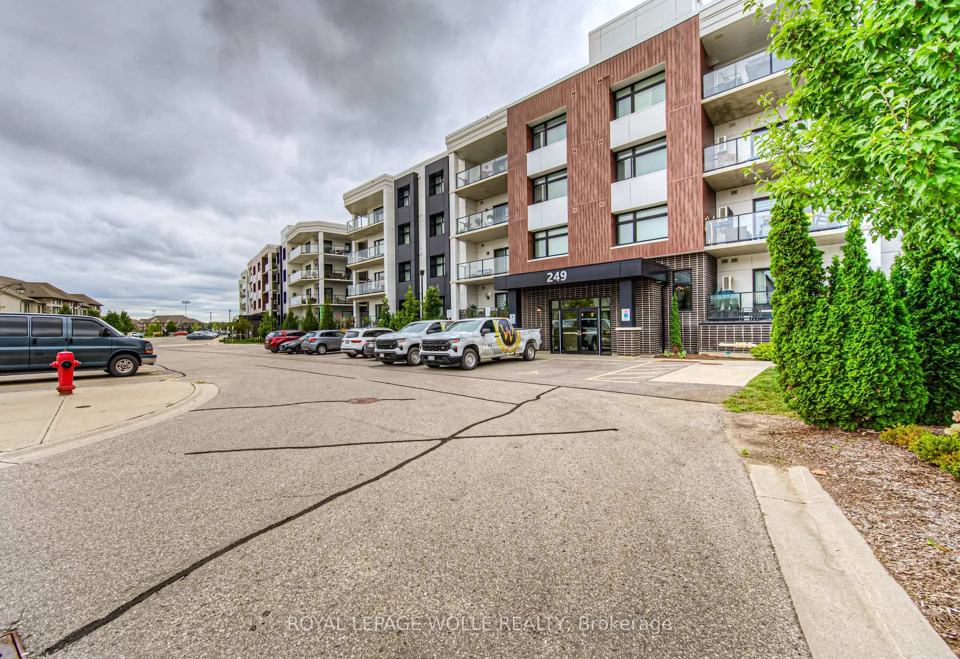 Front of Unit 303, 249 Grey Silo Road