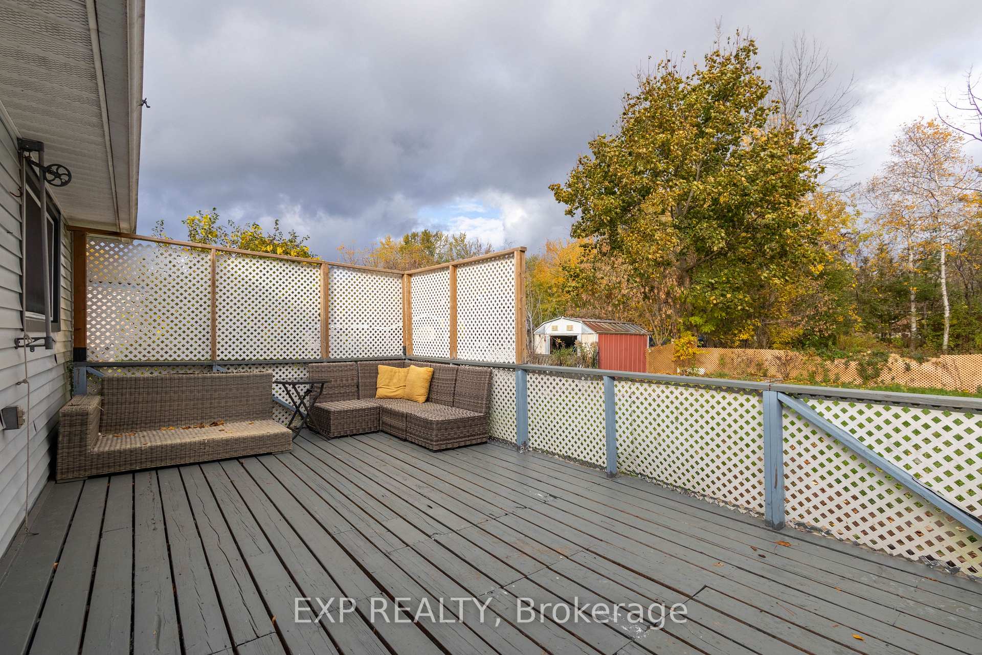 Photo 17 of 23 Grew Boulevard, Georgina, Sutton & Jackson's Point — HOMEH