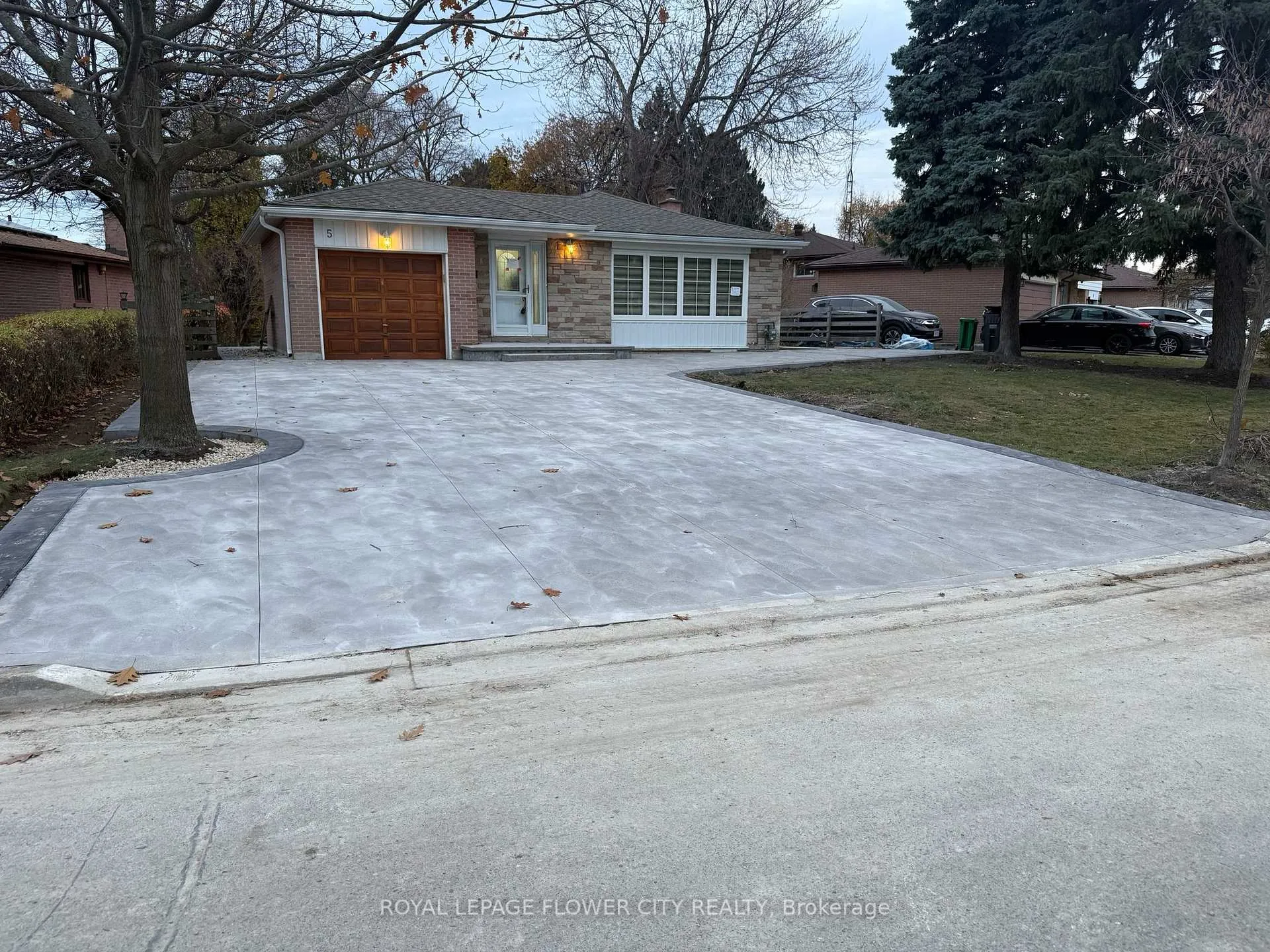 Front of 5 Bromley Crescent NE