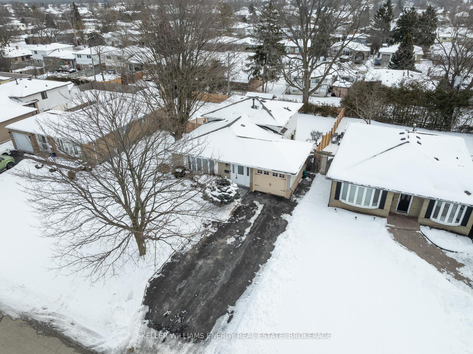 Photo 37 of 17 Gregory Road, Ajax, South East — HOMEH