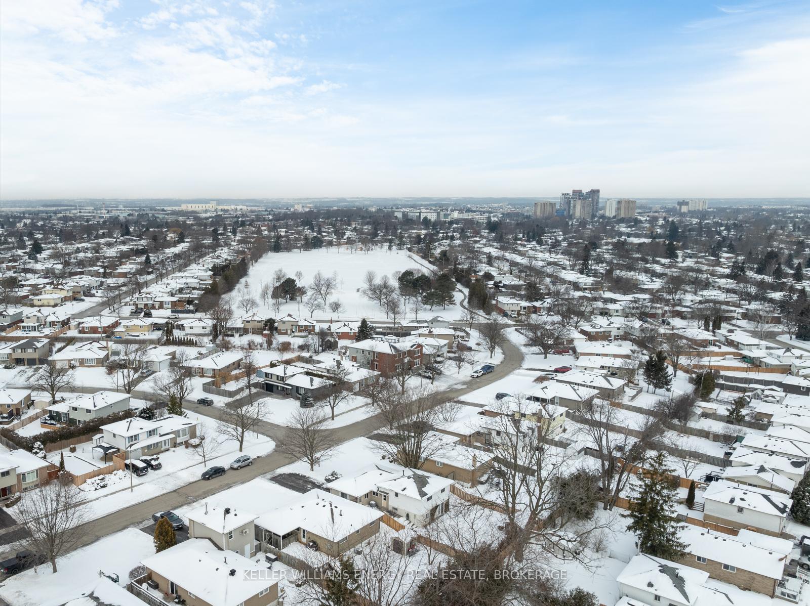 Photo 40 of 17 Gregory Road, Ajax, South East — HOMEH