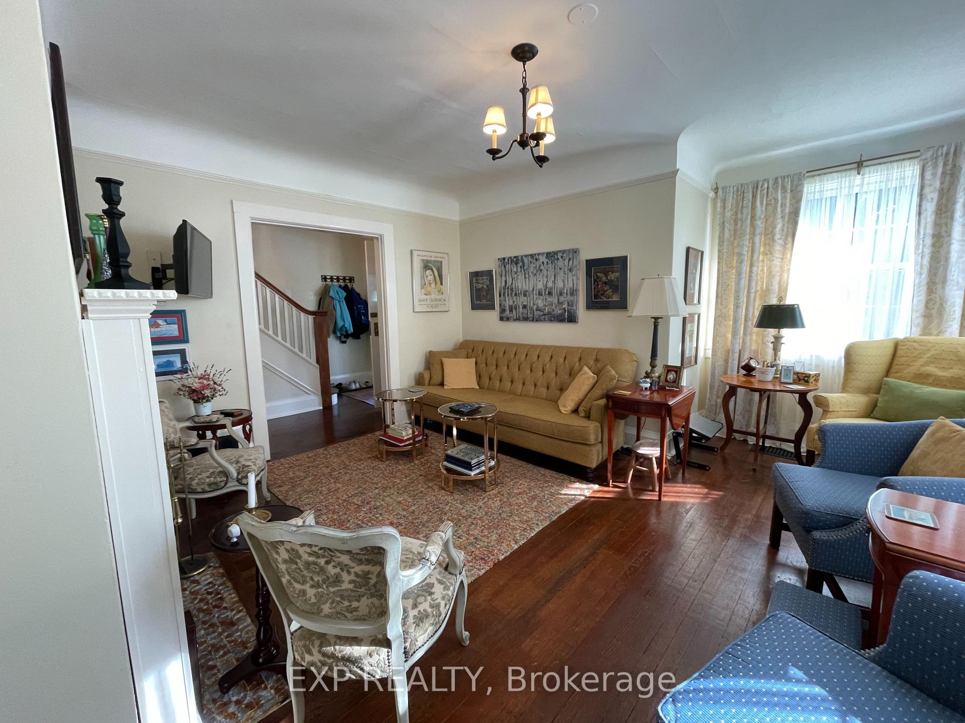 Photo 13 of 112 Palmer Road, Belleville, Belleville Ward — HOMEH