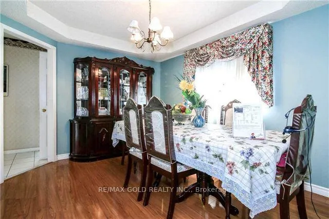 Photo 7 of Unit Upper, 36 Eagleridge Drive, Brampton, Sandringham-Wellington — HOMEH
