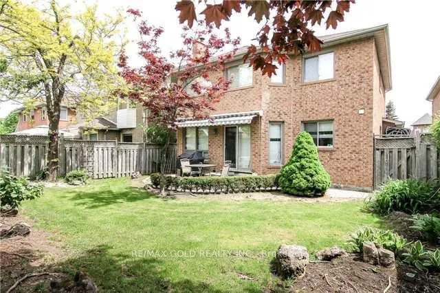 Photo 17 of Unit Upper, 36 Eagleridge Drive, Brampton, Sandringham-Wellington — HOMEH