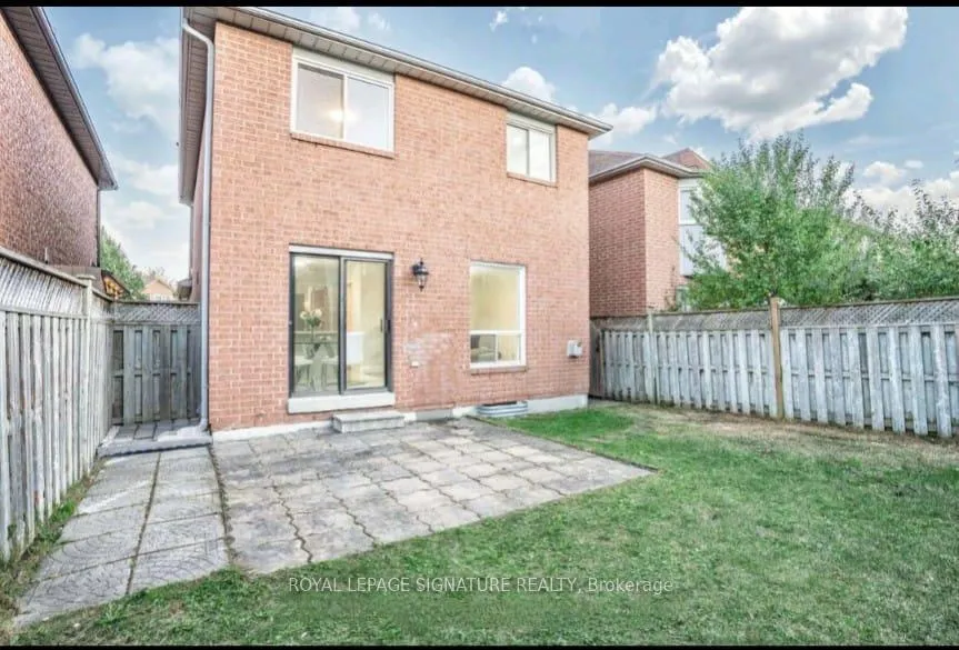 Photo 2 of 24 Richwood Crescent, Brampton, Brampton West — HOMEH