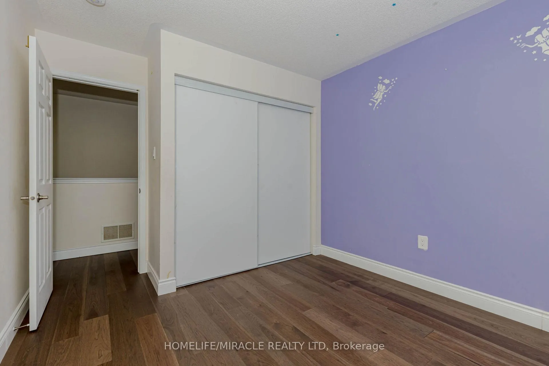 Photo 26 of 19 Bannister Crescent, Brampton, Northwest Brampton — HOMEH