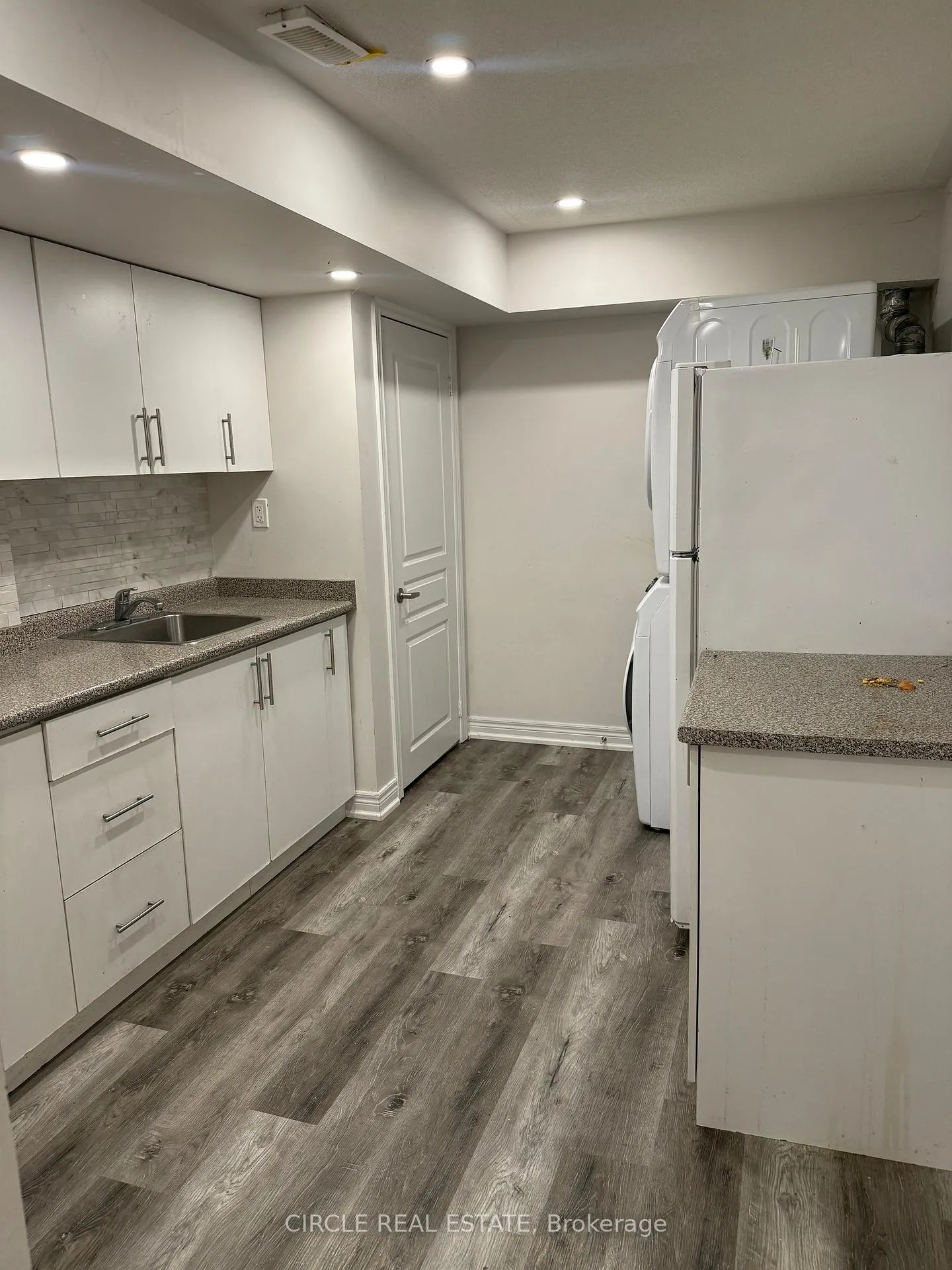 Photo 6 of Unit Basement, 36 Geranium Crescent, Brampton, Bram West — HOMEH