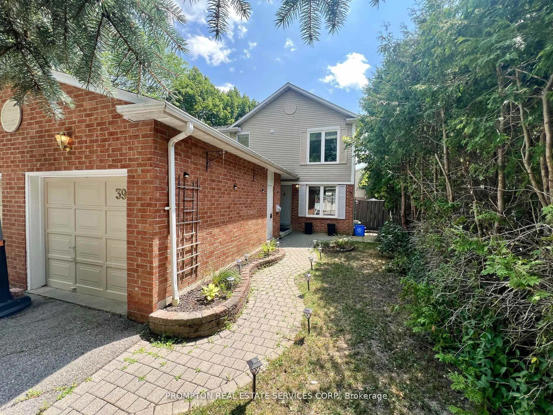 Front of 39 Frost Drive