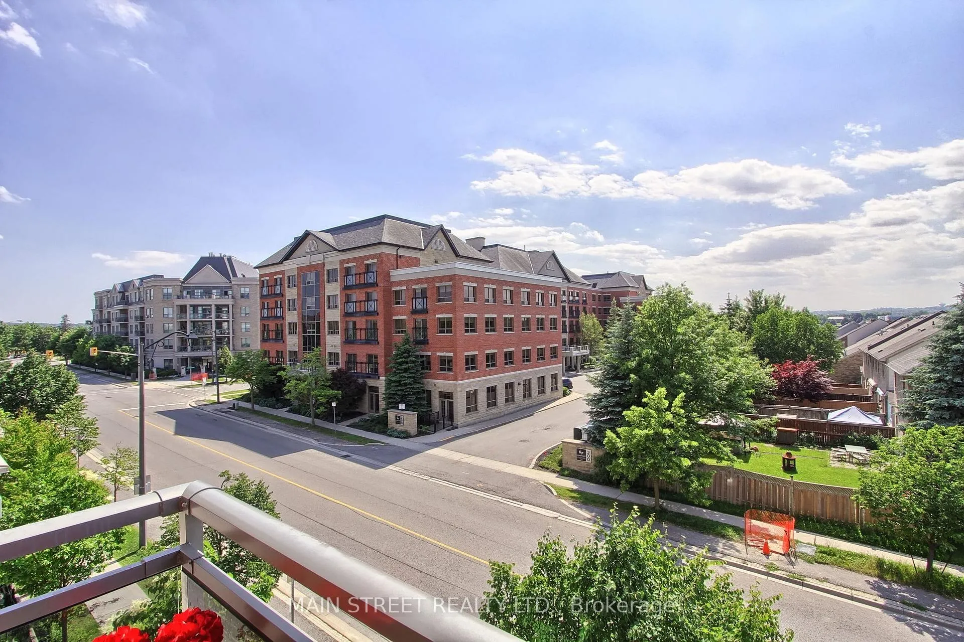 Photo 29 of Unit 320, 111 Civic Square Gate W, Aurora, Bayview Wellington — HOMEH