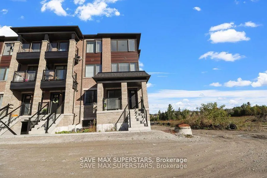Photo 2 of 91 Appletree Lane, Barrie, Innis-Shore — HOMEH